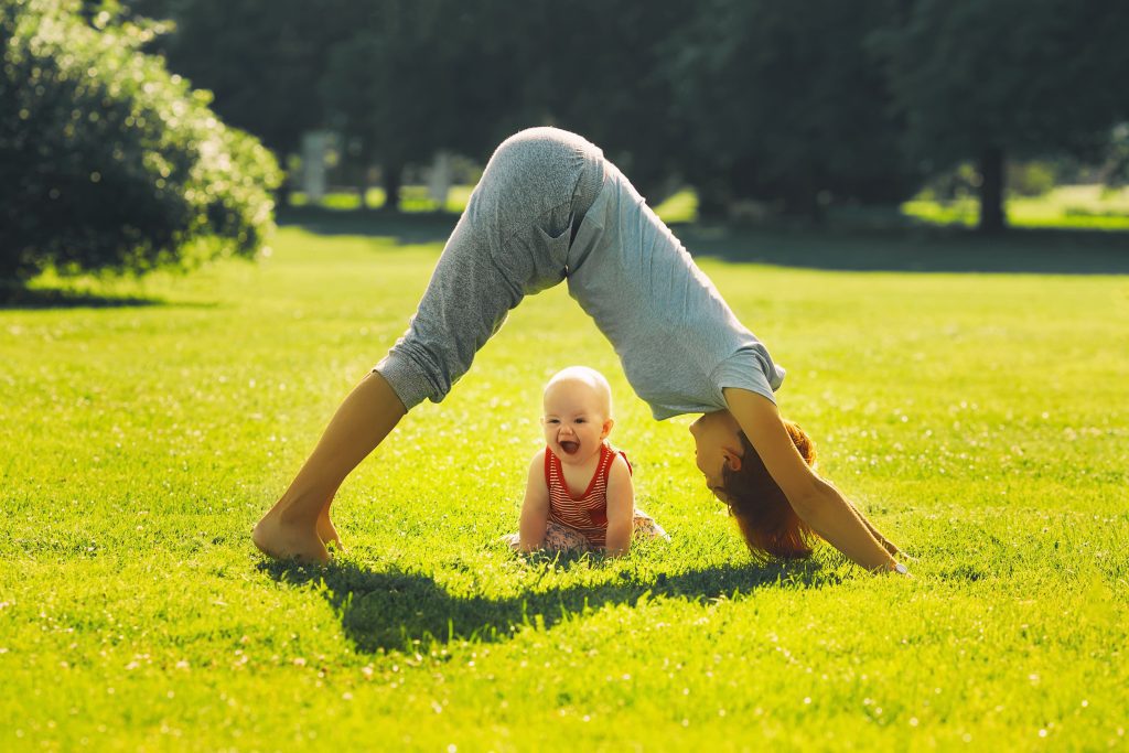 sport with baby yoga